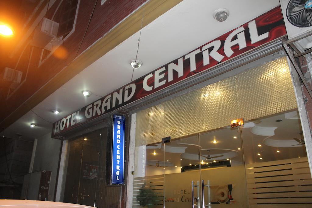 Hotel O Grand Central Delhi  Bagian luar foto