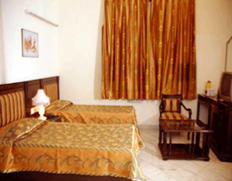 Hotel O Grand Central Delhi  Bagian luar foto